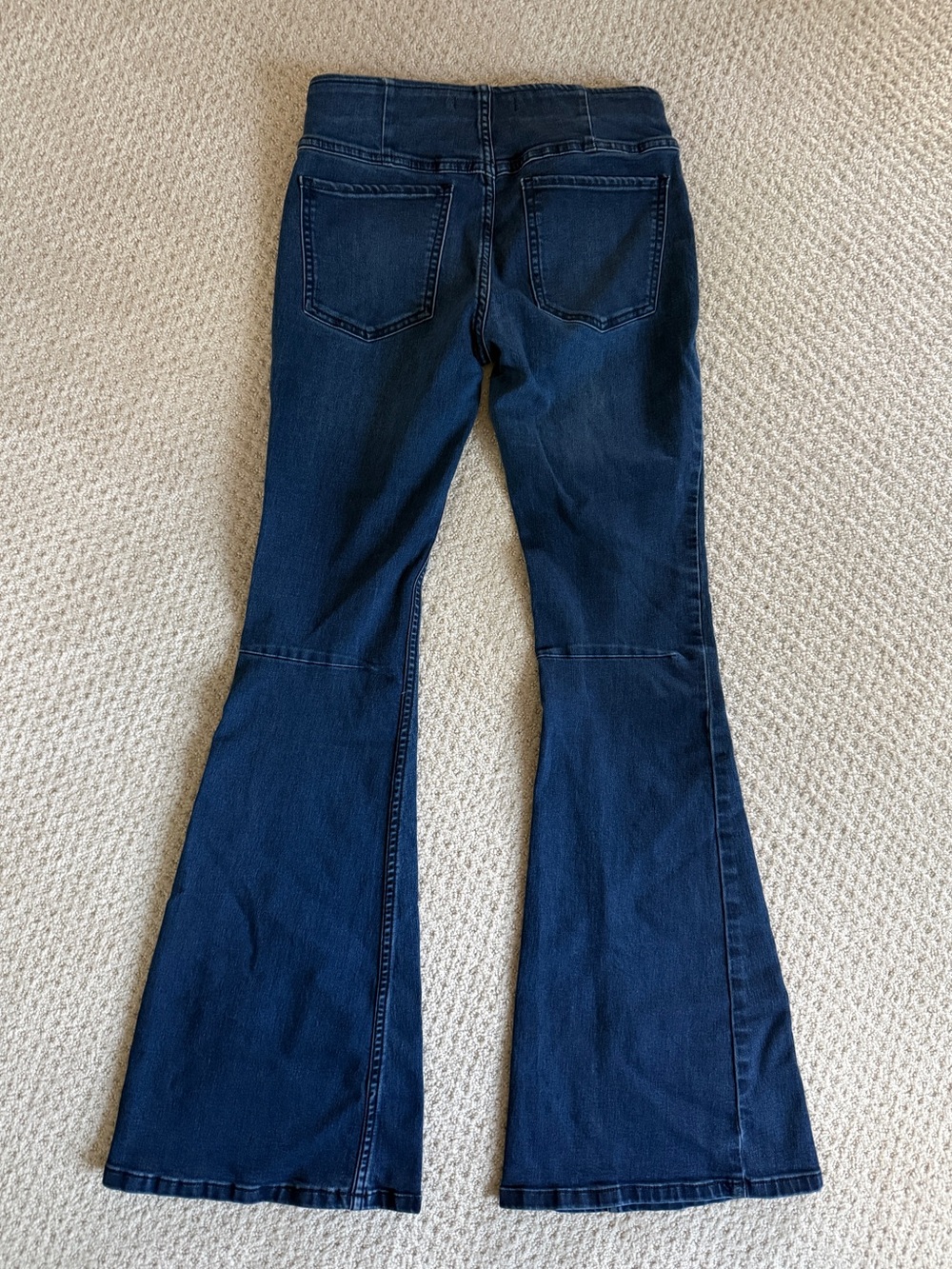 Free People Women's Dark Blue Flare Jeans Elastic Waist 27 - Picture 4 of 7